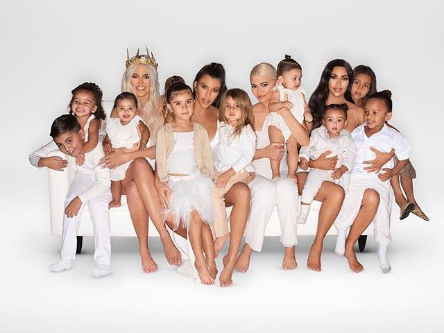 Photo of Los planes de las Kardashian para comercializar los nombres de todos los niños del clan